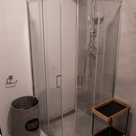 Appartement Modern Studio In Pipanova Ljubljana