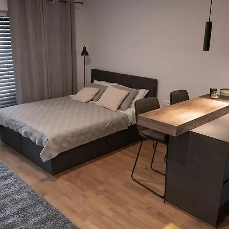 Modern Studio In Pipanova * Ljubljana